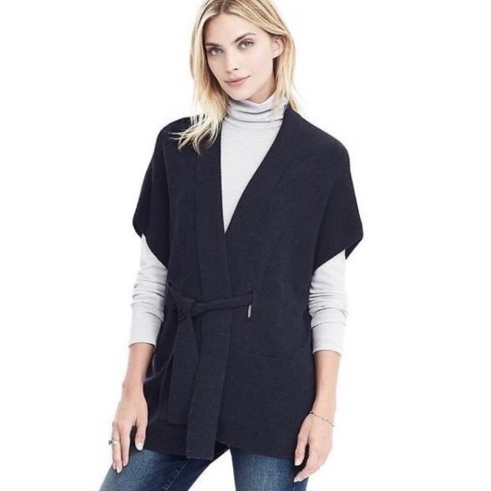 Banana republic navy tie front poncho xs/s